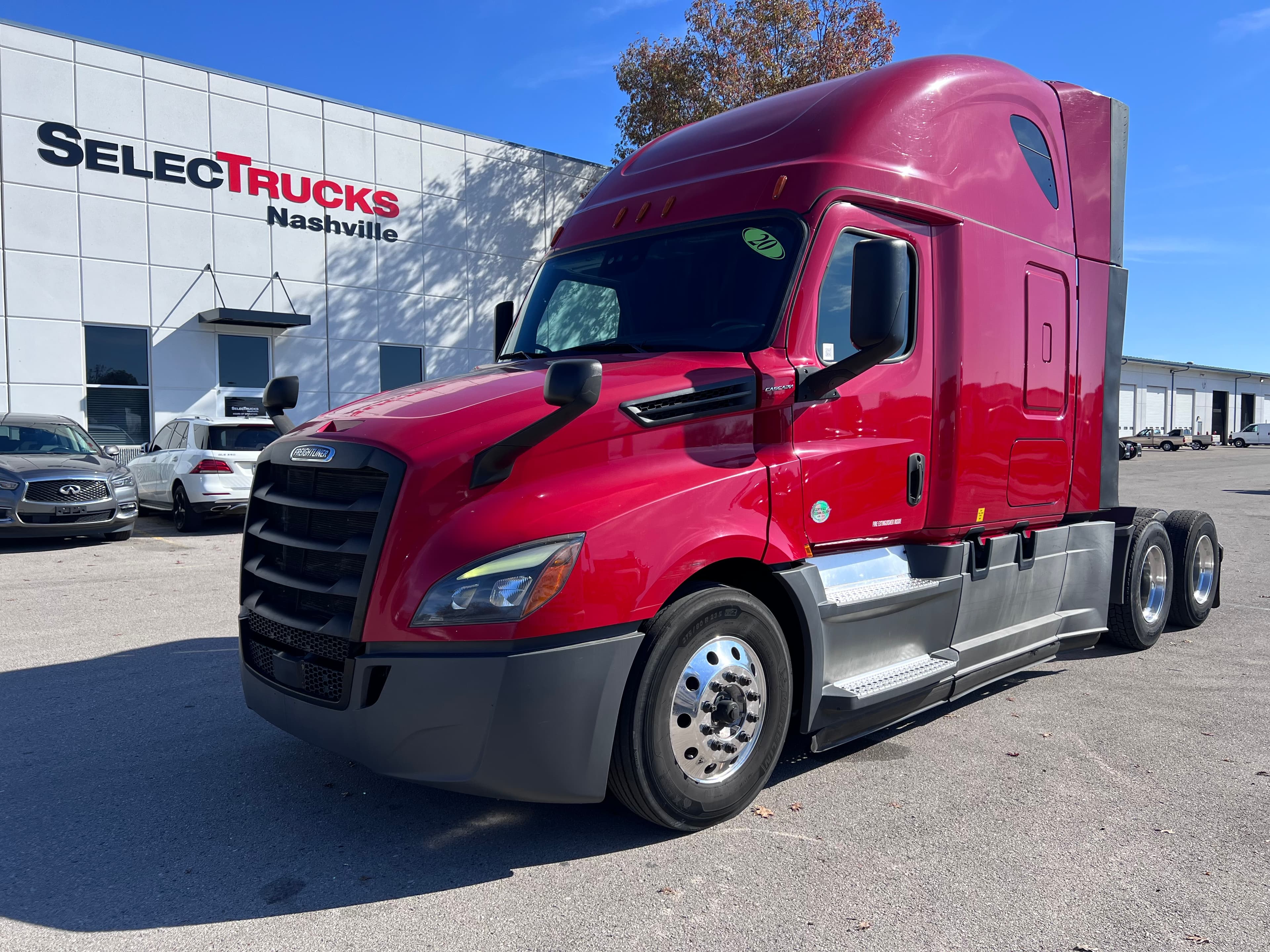 2020 FREIGHTLINER CASCADIA 126SLP