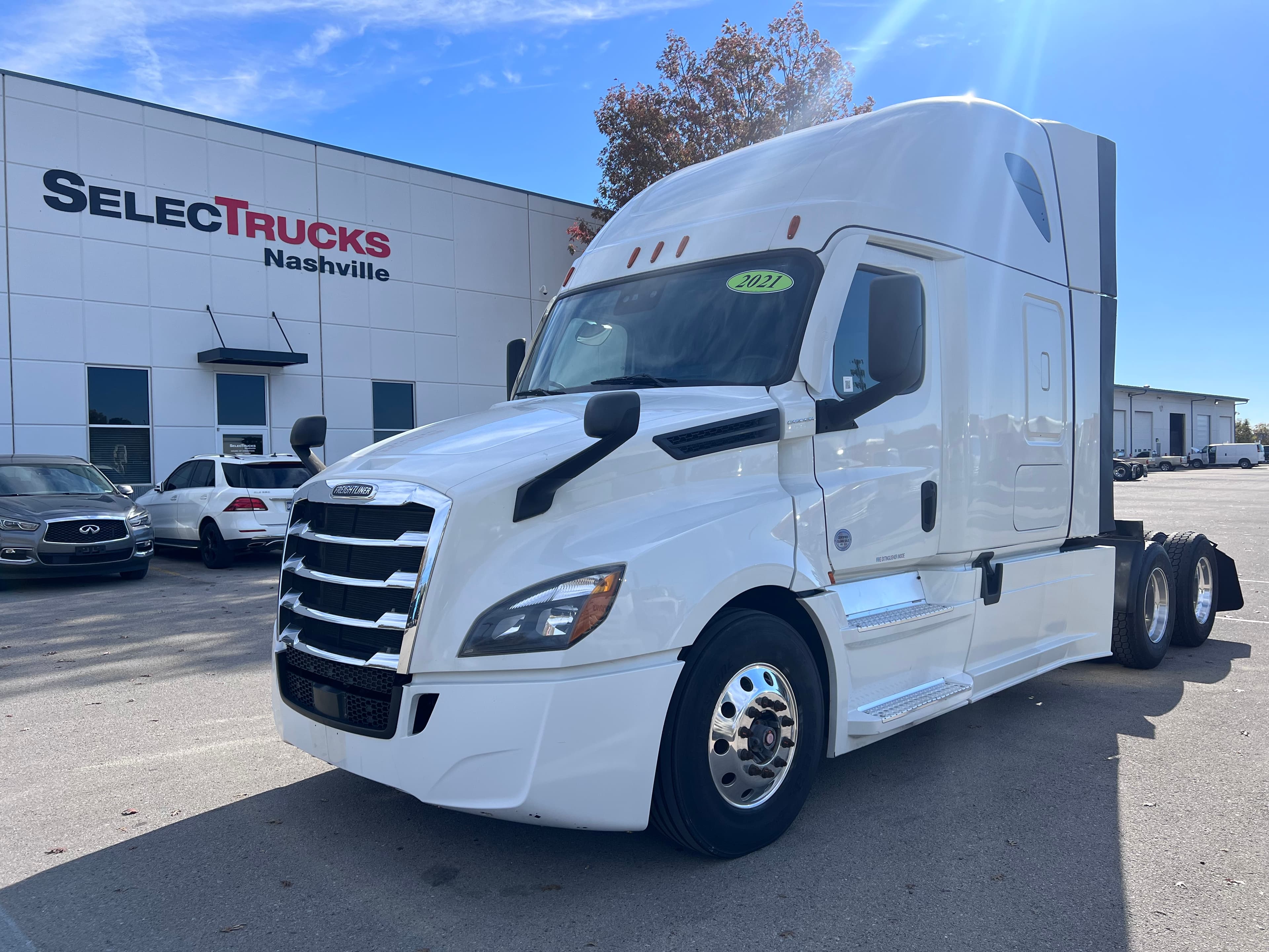 2021 FREIGHTLINER CASCADIA 126SLP