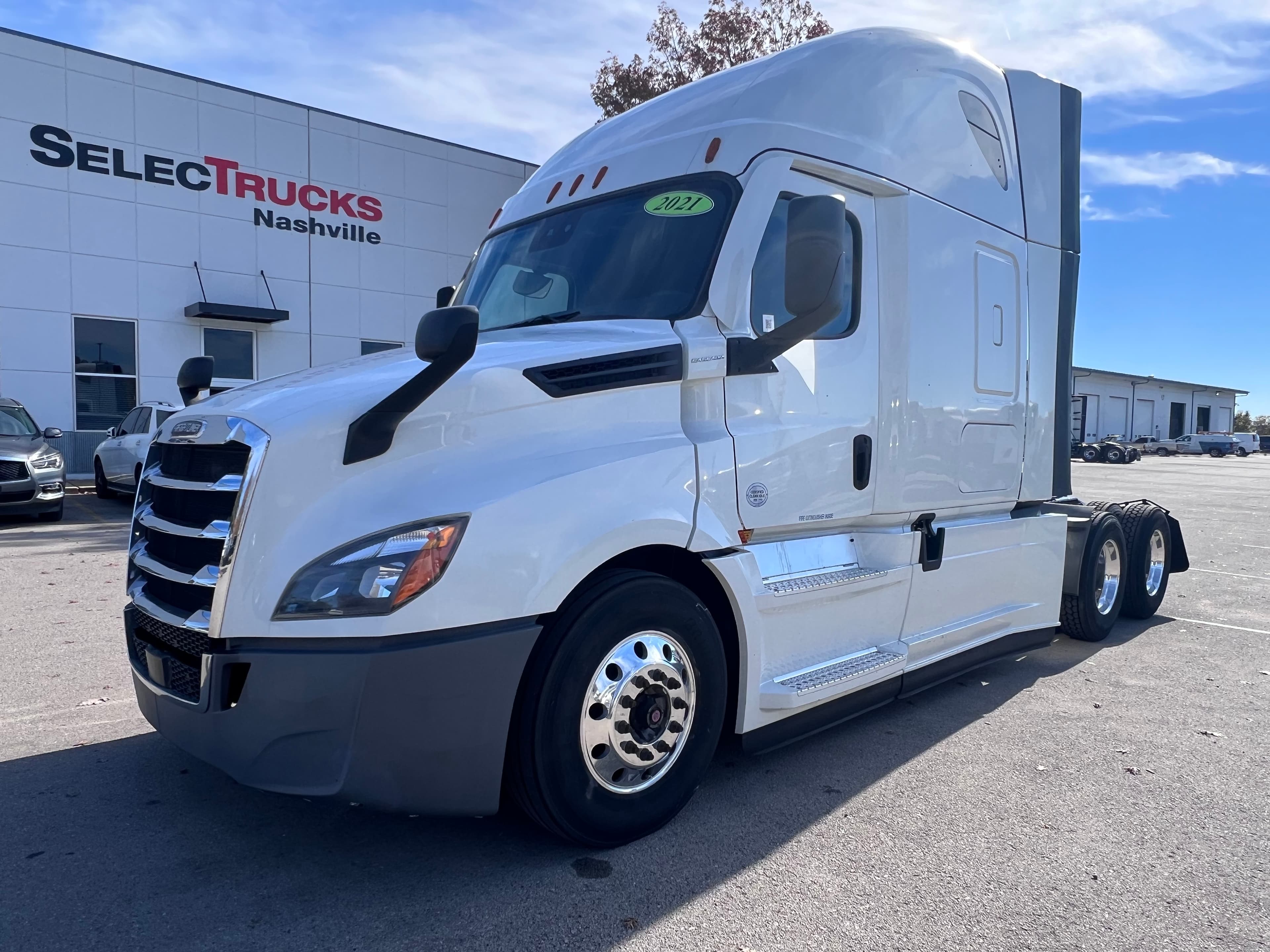 2021 FREIGHTLINER CASCADIA 126SLP