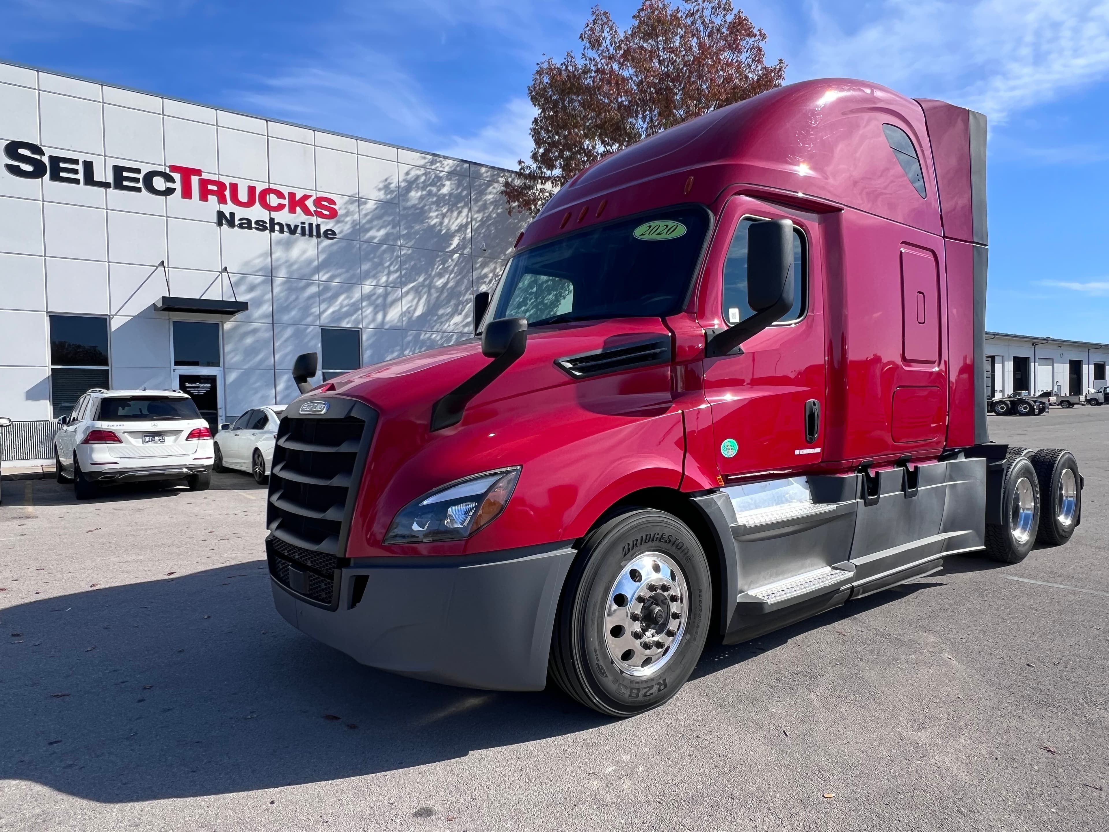 2020 FREIGHTLINER CASCADIA 126SLP