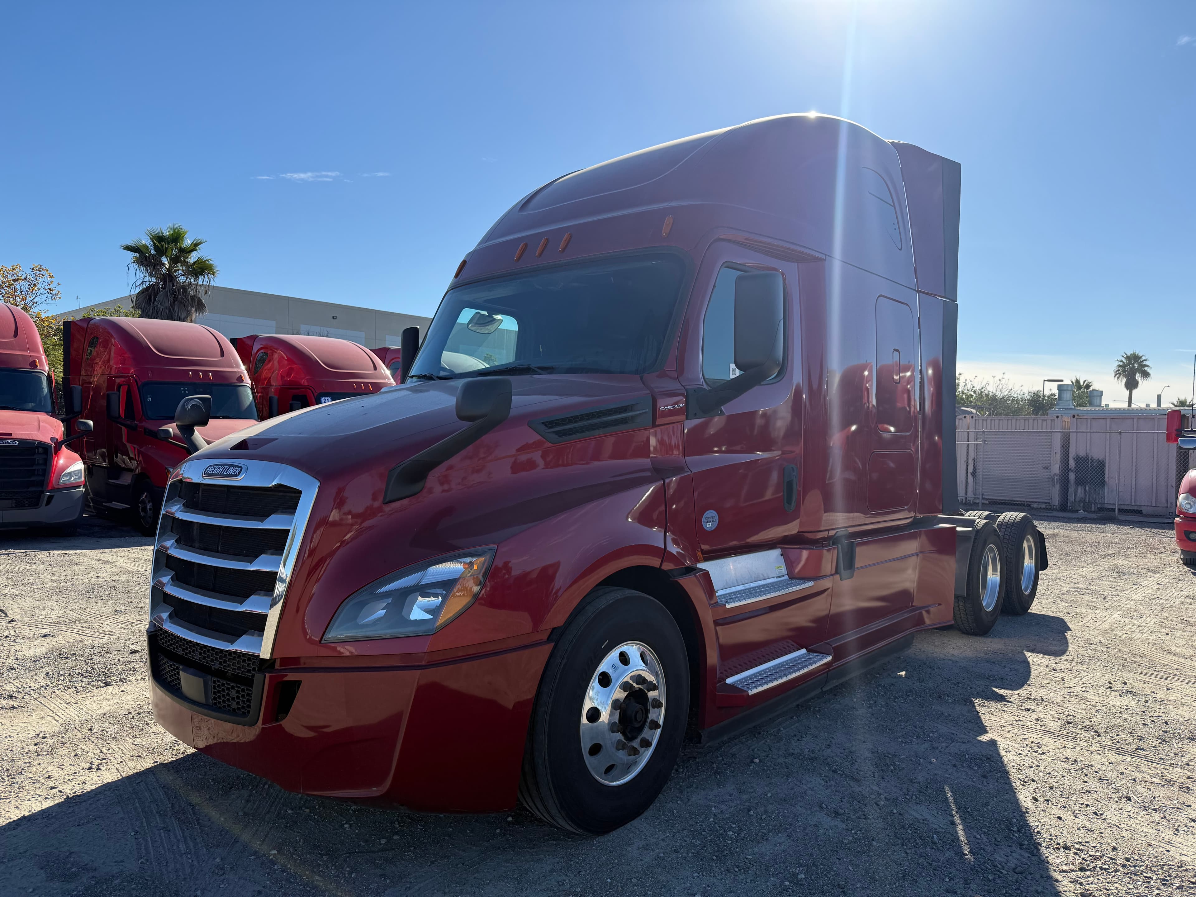 2020 FREIGHTLINER CASCADIA 126SLP