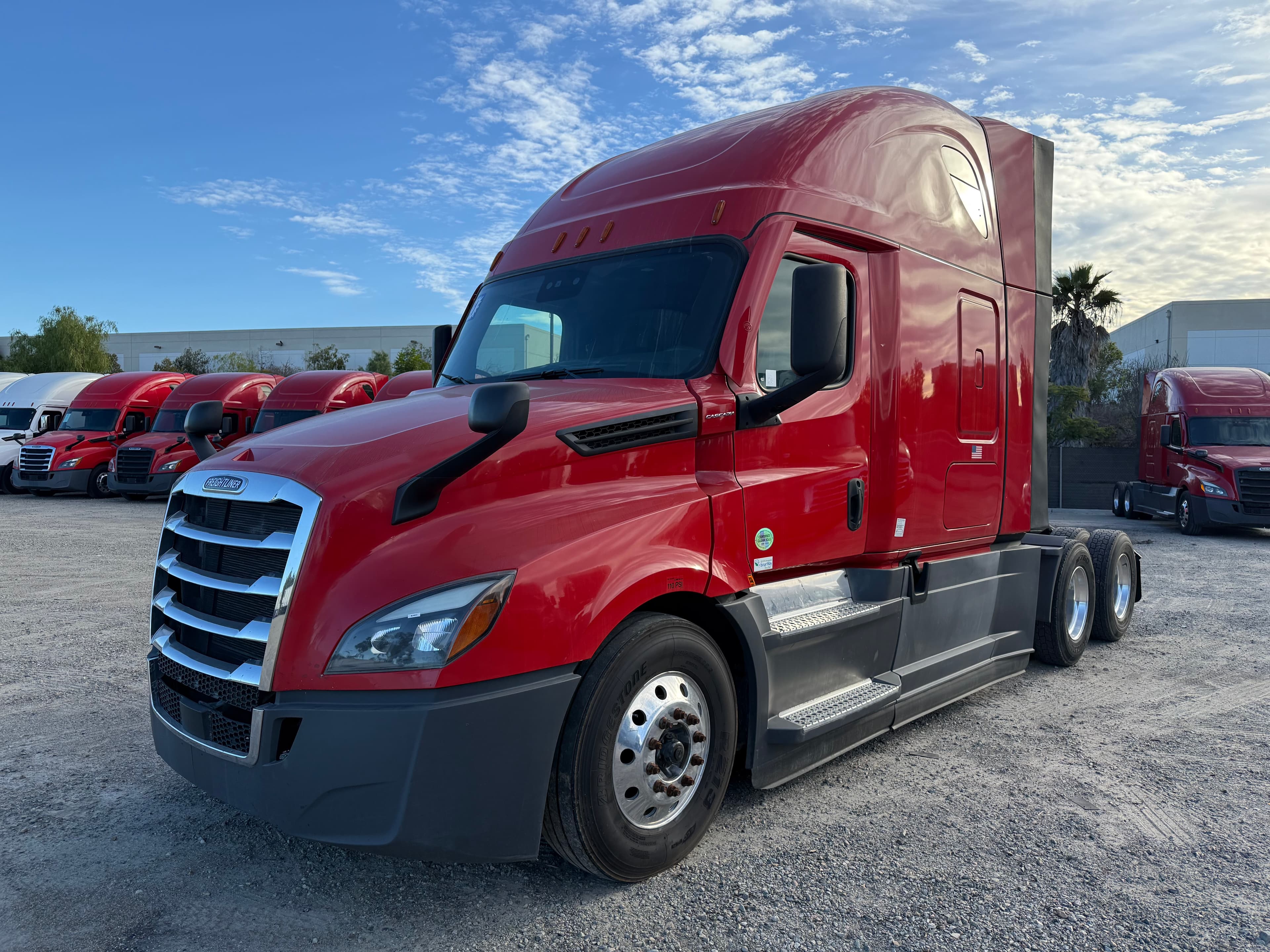 2021 FREIGHTLINER CASCADIA 126SLP