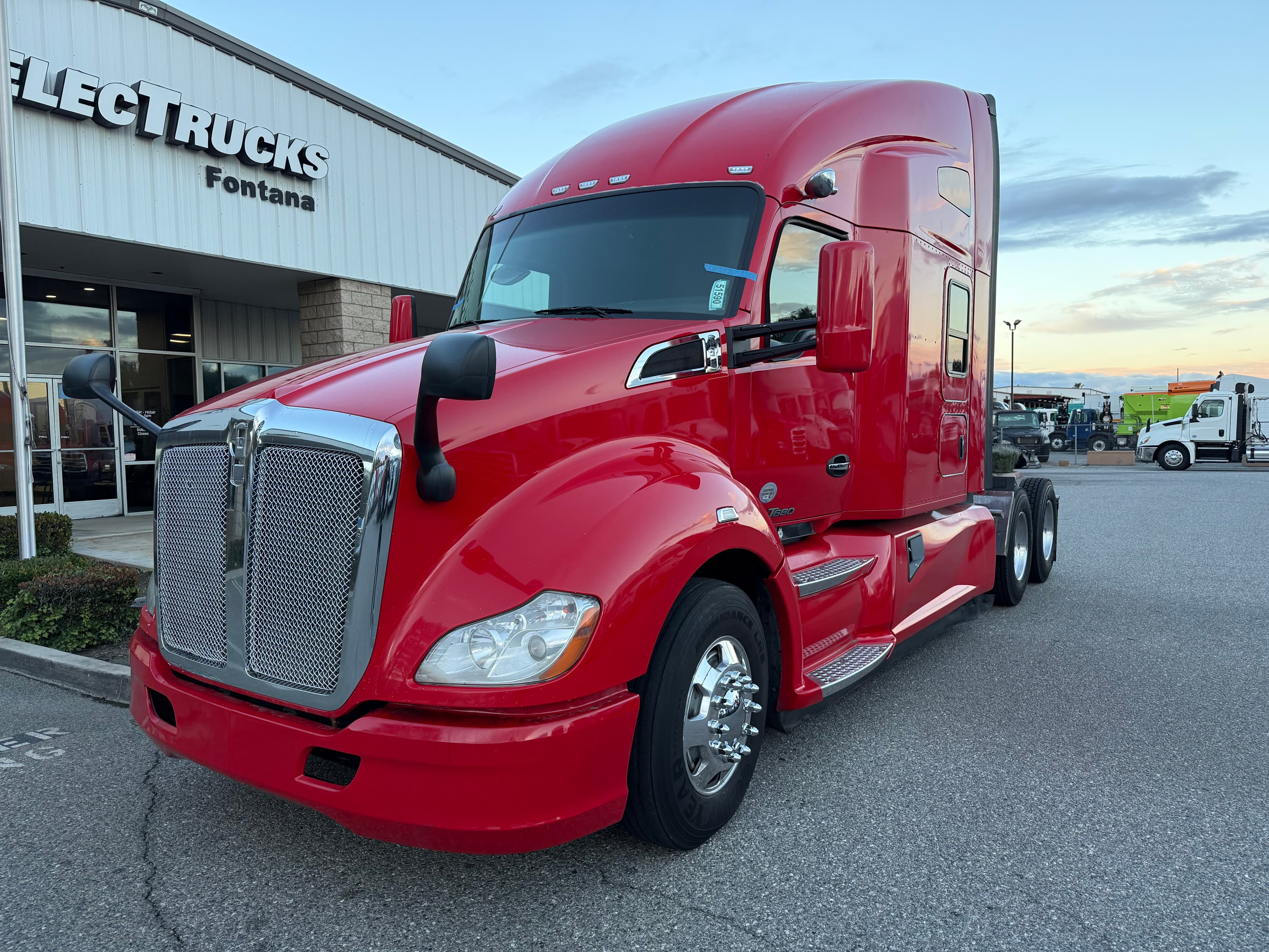2021 KENWORTH T680