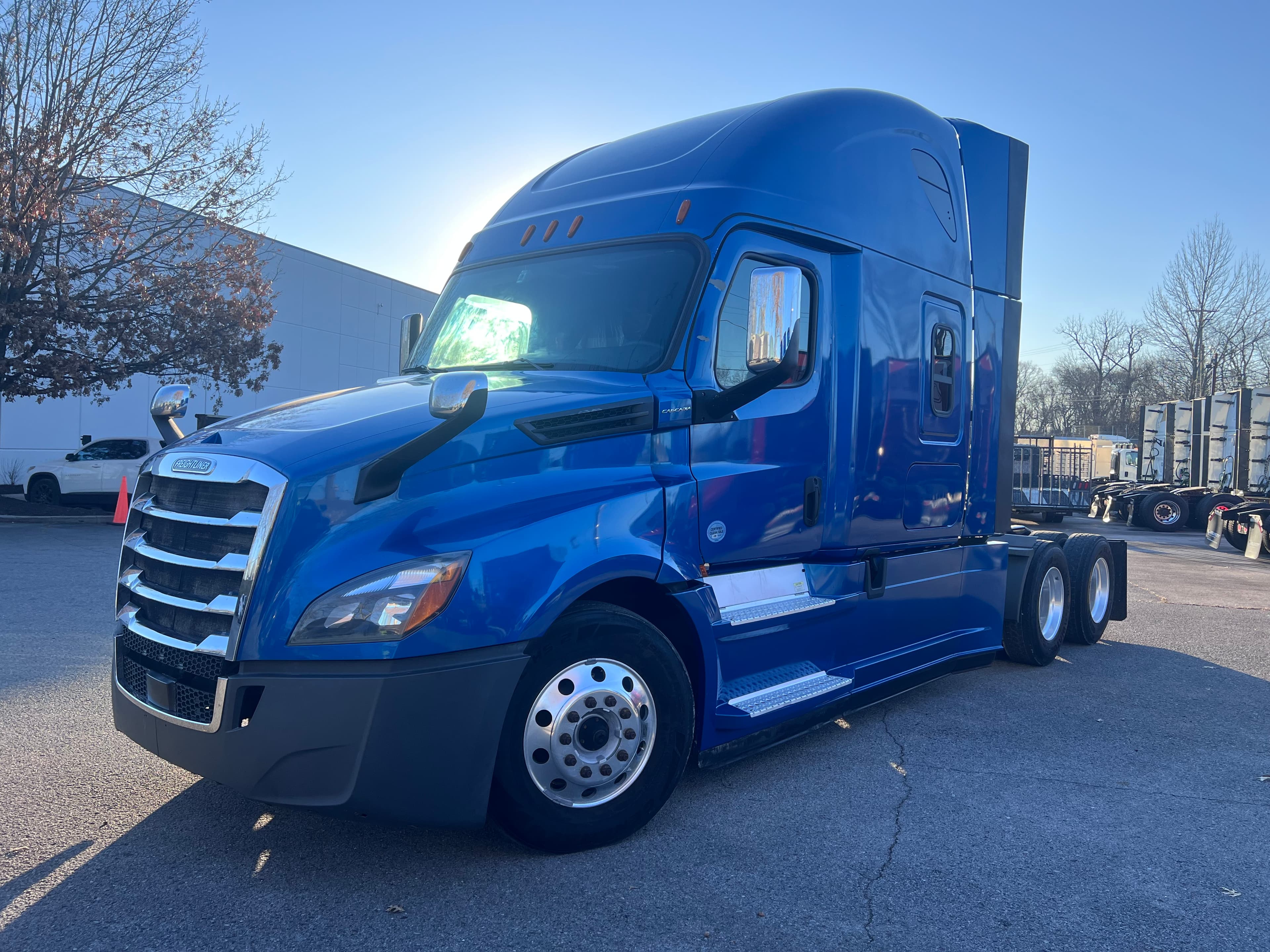 2020 FREIGHTLINER CASCADIA 126SLP