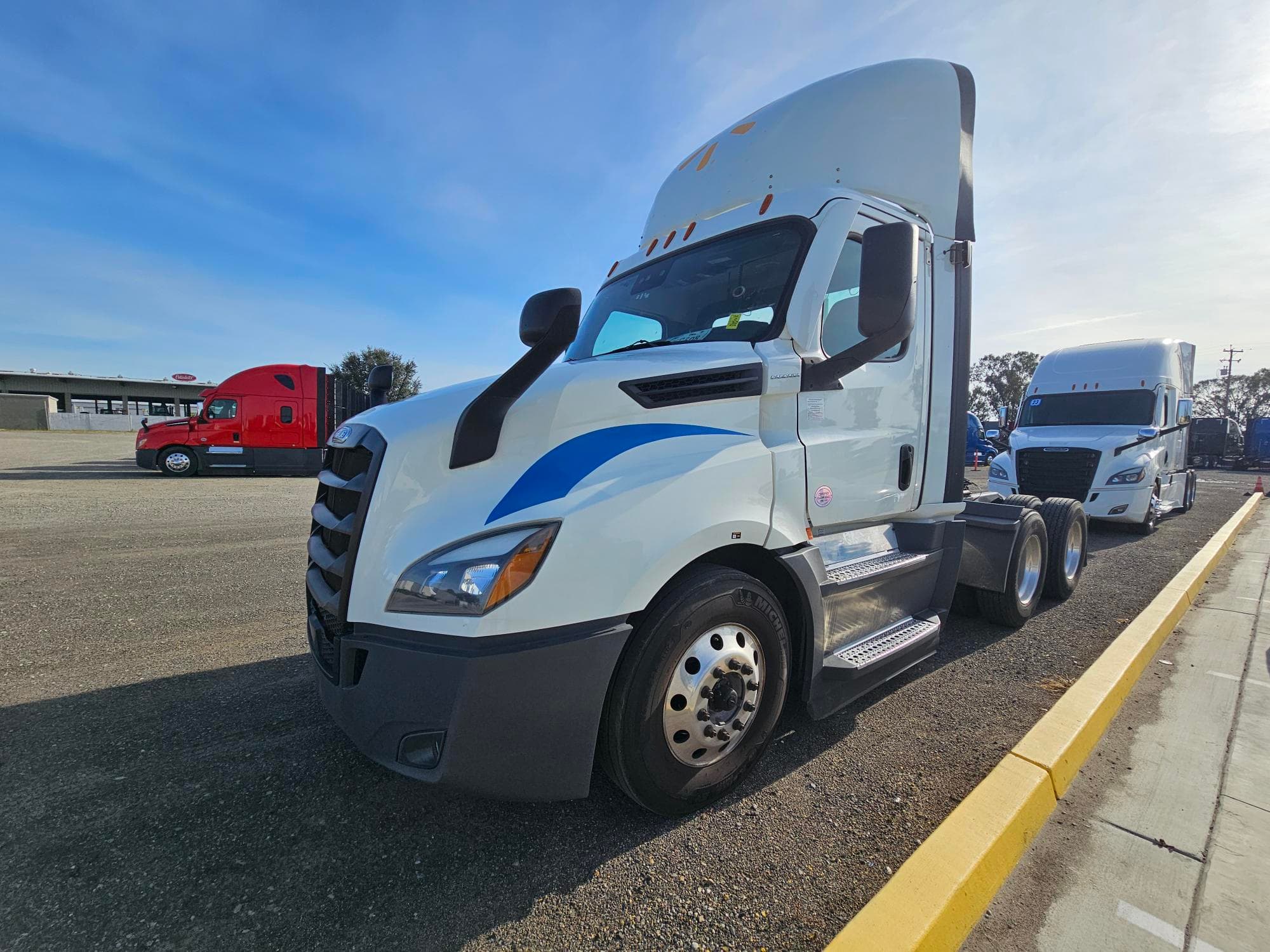 2022 FREIGHTLINER CASCADIA 126DC