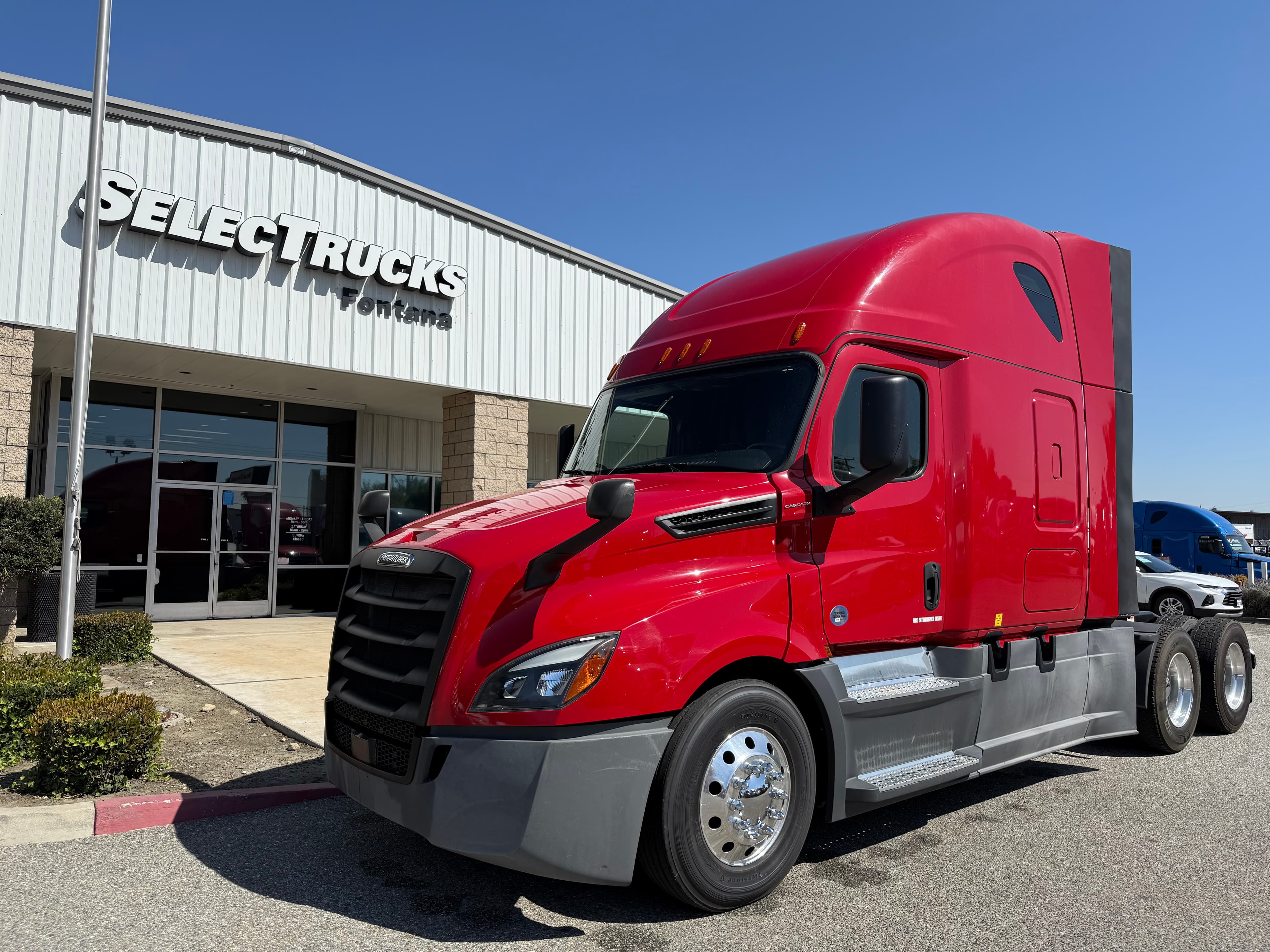 2020 FREIGHTLINER CASCADIA 126SLP