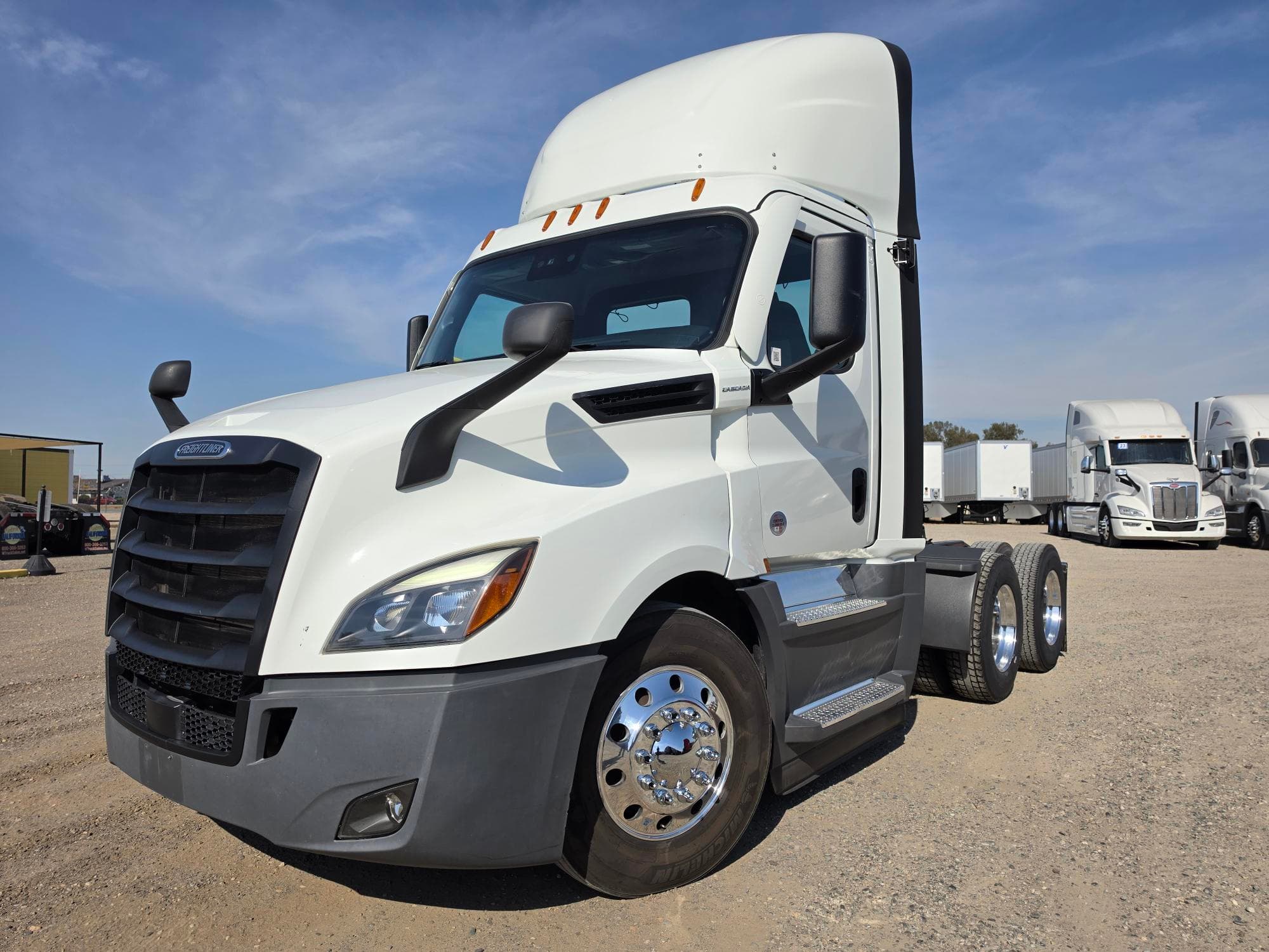 2022 FREIGHTLINER CASCADIA 126DC