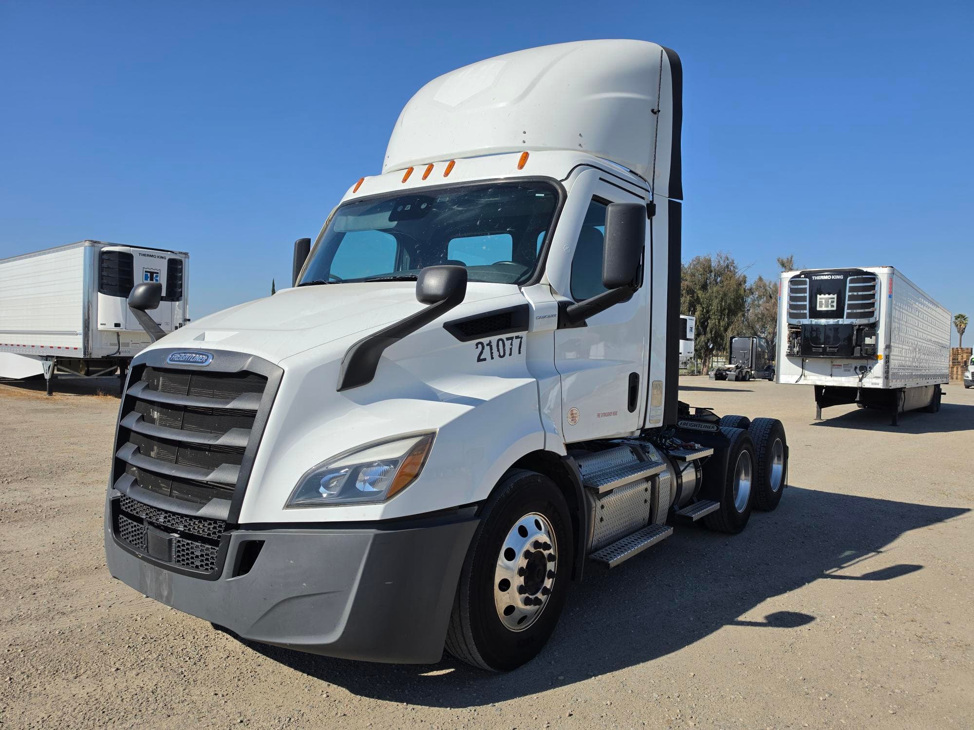 2021 FREIGHTLINER CASCADIA 116DC