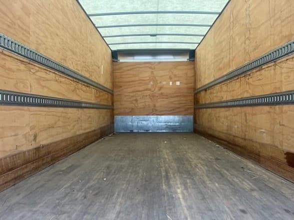 2020 International MV in MI — photo 10