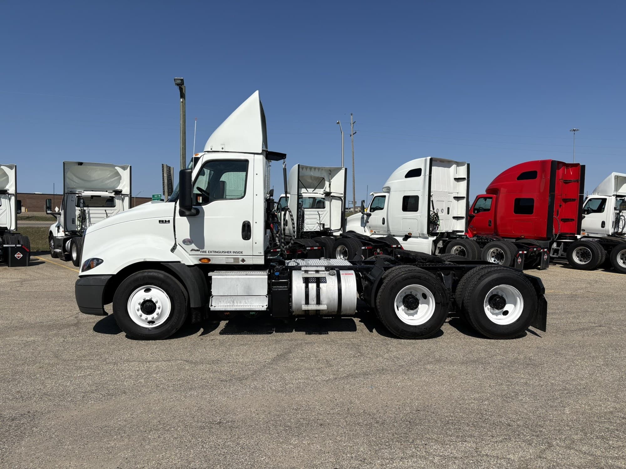 2020 International RH in West Michigan International, MI — photo 2