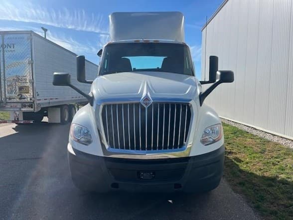 2024 International LT in MI — photo 3