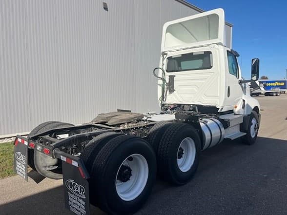 2024 International LT in MI — photo 4
