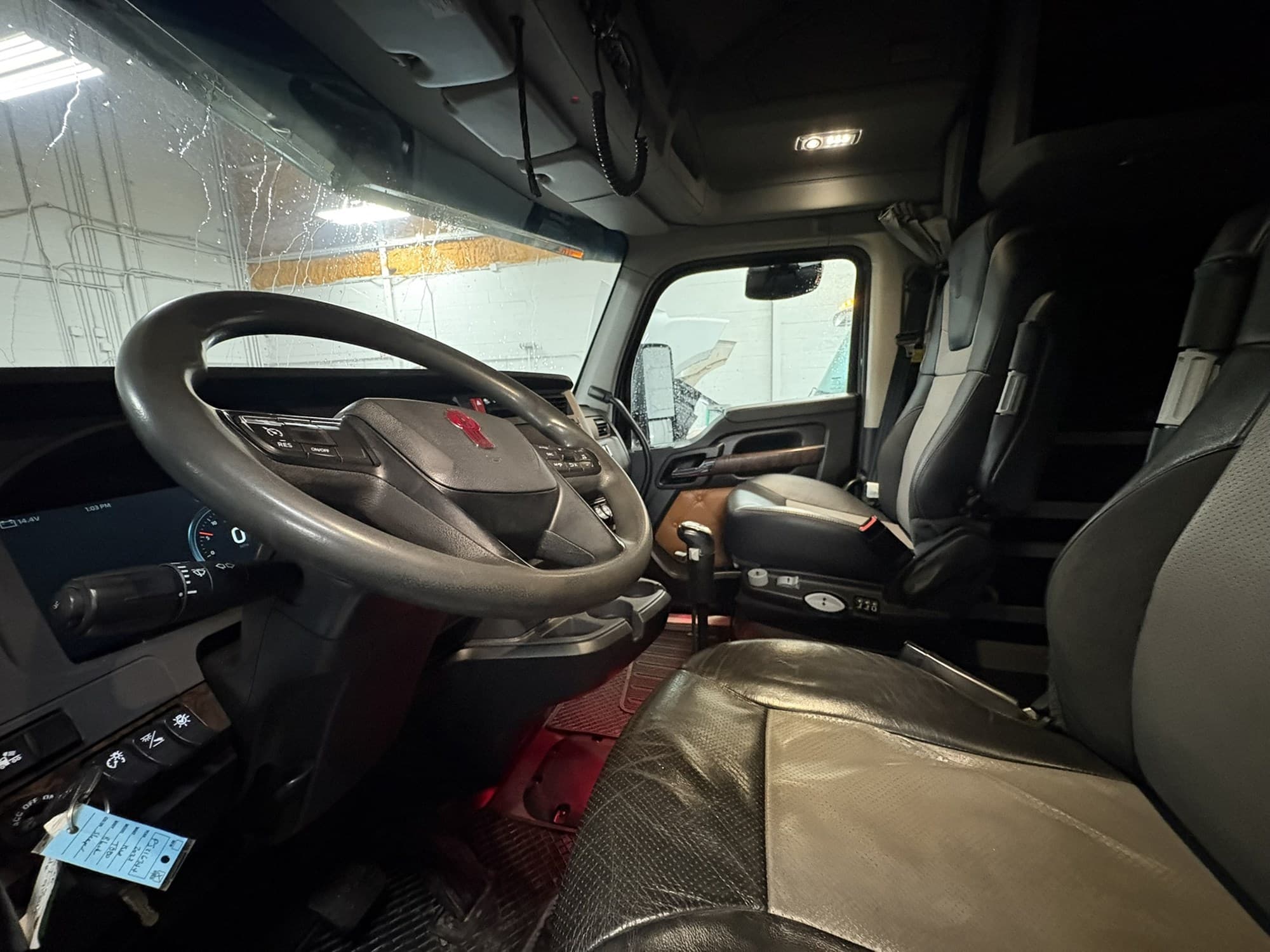 2023 Kenworth T880 in West Michigan International, MI — photo 18