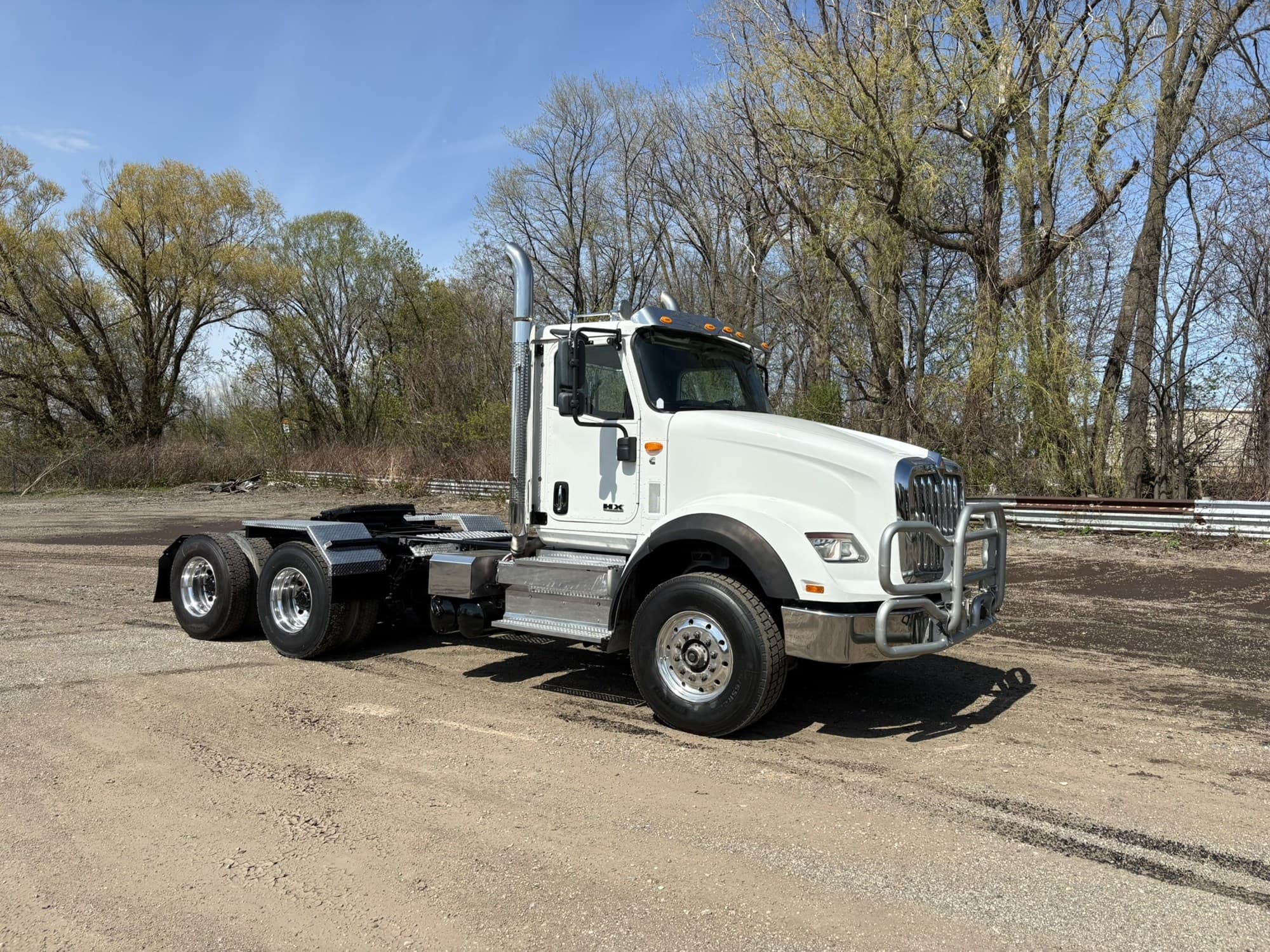 2019 International HX in West Michigan International, MI — photo 2