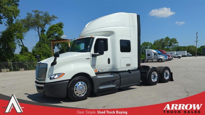 2022 International LT