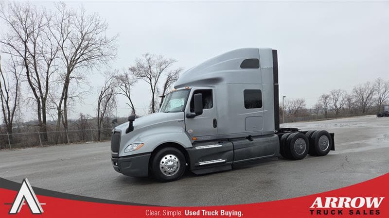 2022 International LT