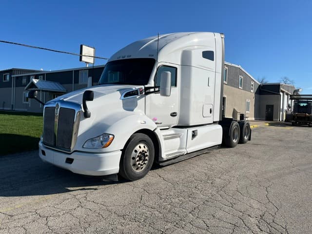 2022 Kenworth T680