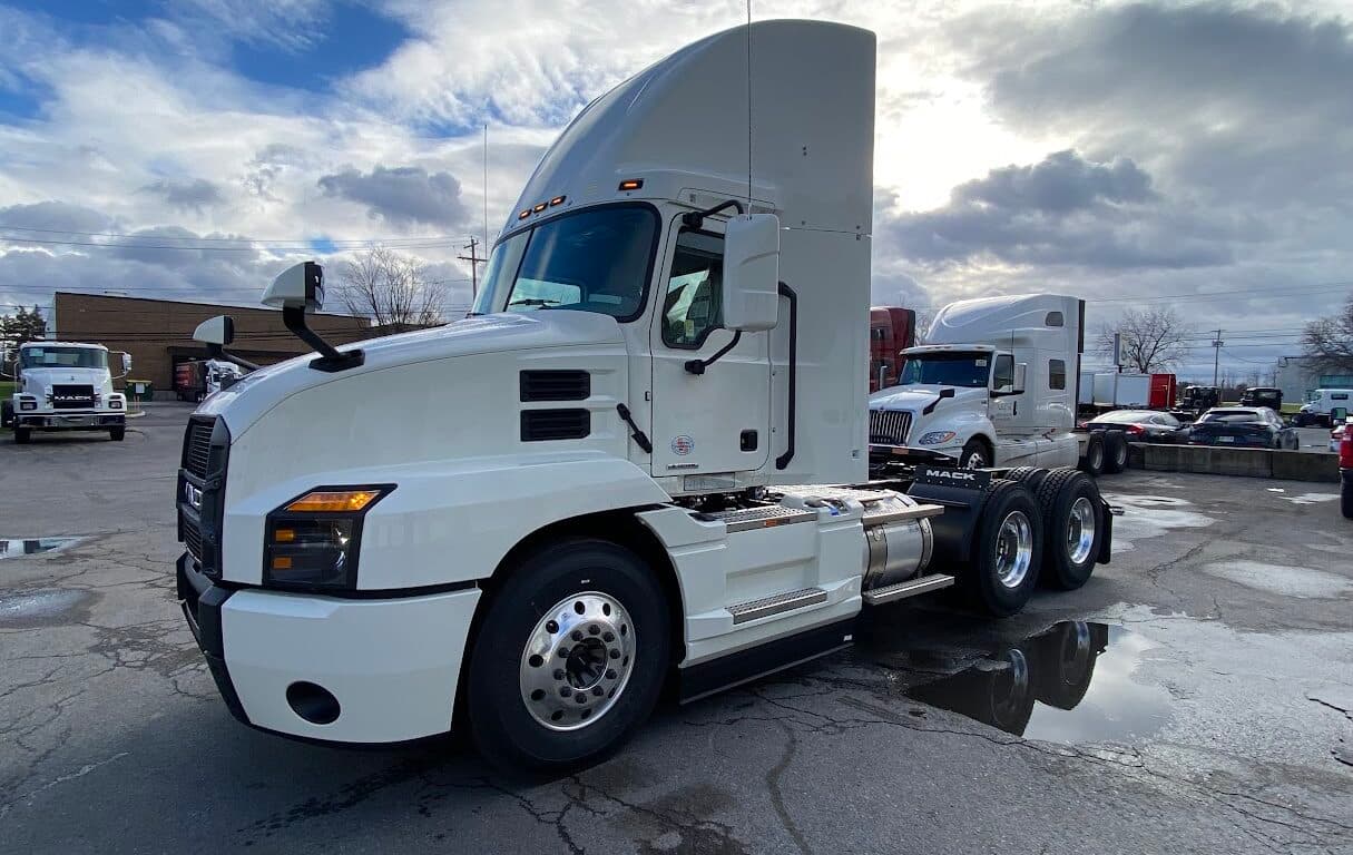 2025 Mack