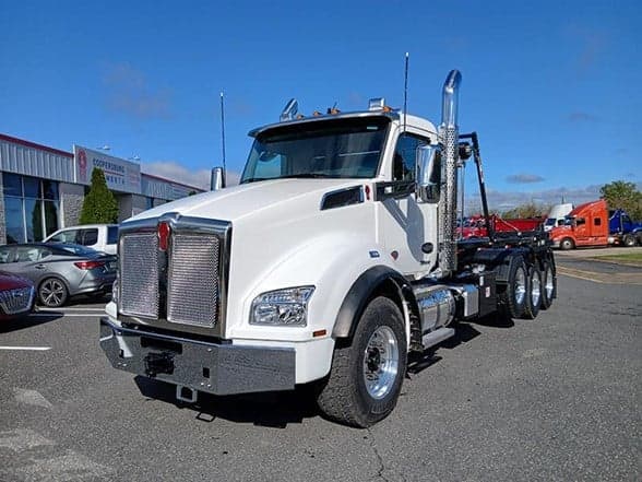 2026 Kenworth T880