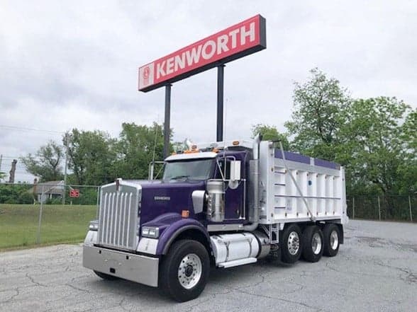 2021 Kenworth W900