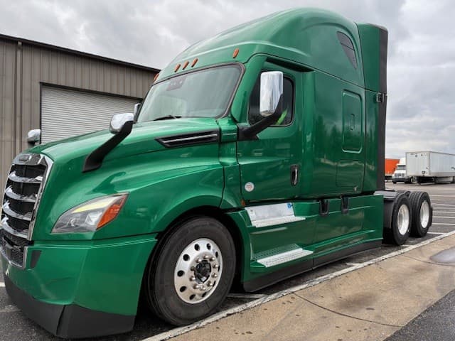 2022 Freightliner Cascadia