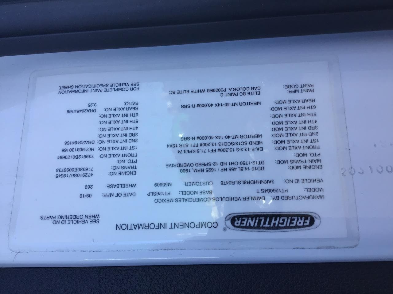 2020 Freightliner Cascadia in Ridgefield, WA — photo 10