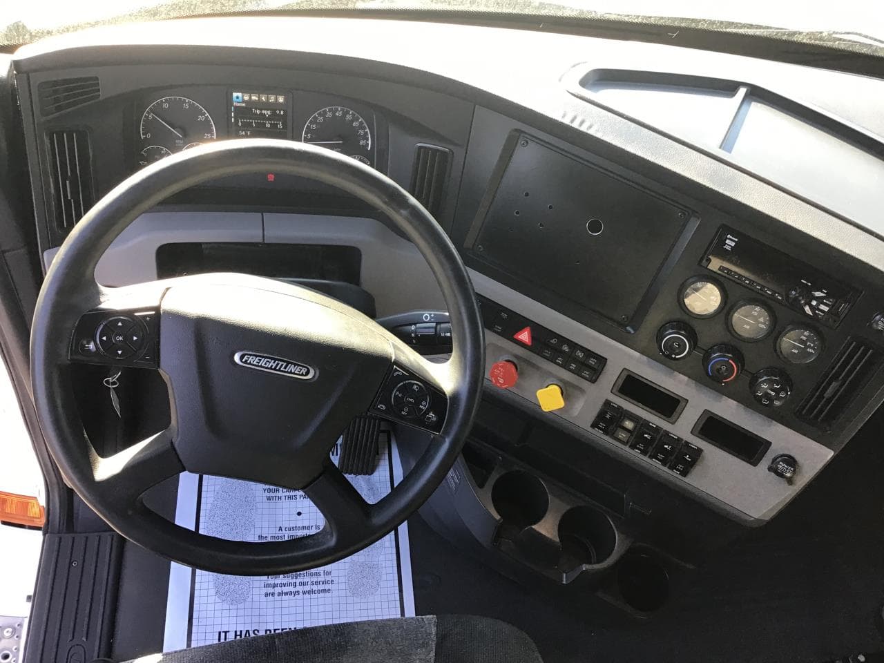 2020 Freightliner Cascadia in Ridgefield, WA — photo 6