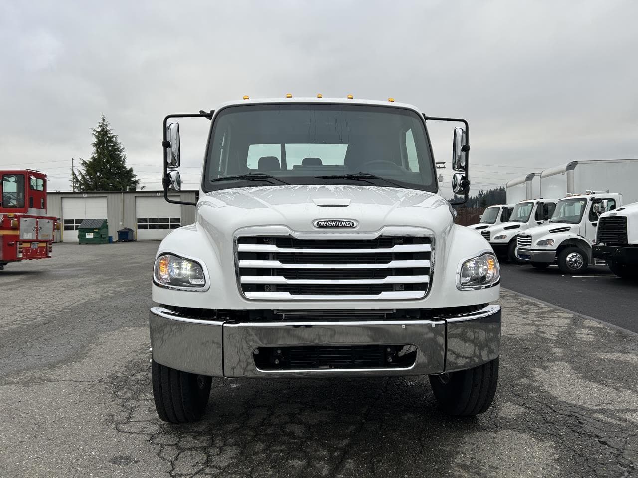 2025 Freightliner M2 106 in Pacific, WA — photo 5