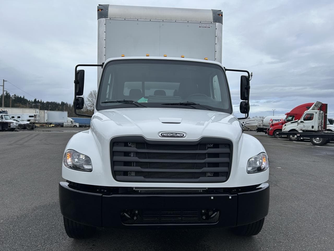 2025 Freightliner M2 106 in Coburg, OR — photo 6