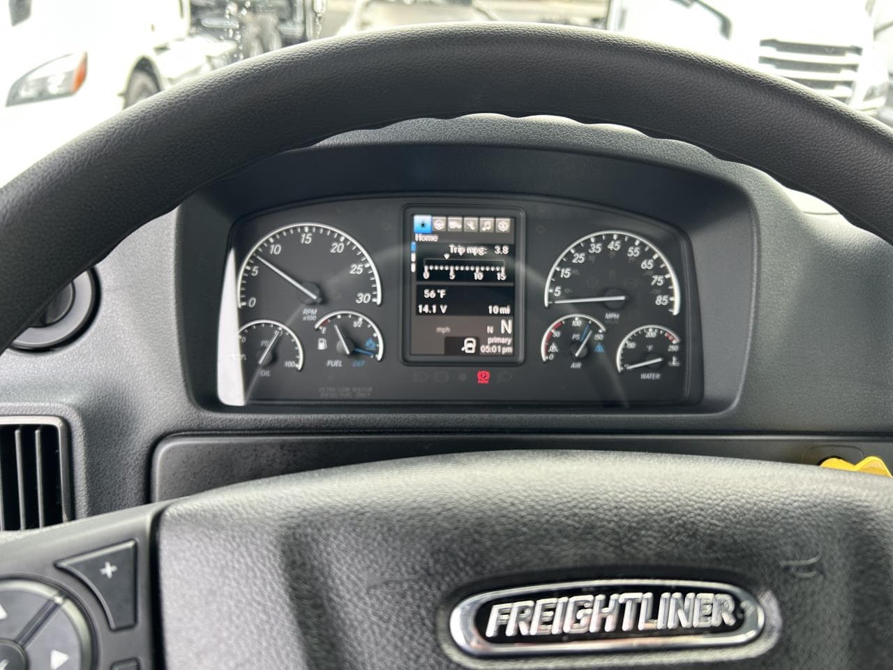 2025 Freightliner M2 106 in Pacific, WA — photo 8