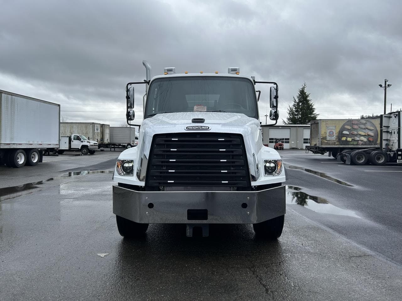 2025 Freightliner 114SD in Olympia, WA — photo 6
