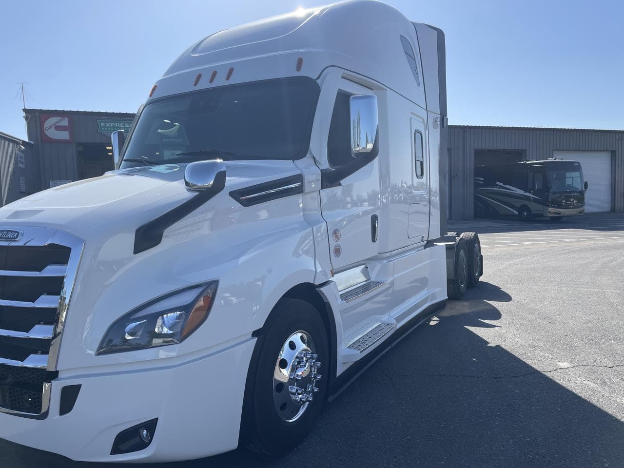 2026 Freightliner Cascadia