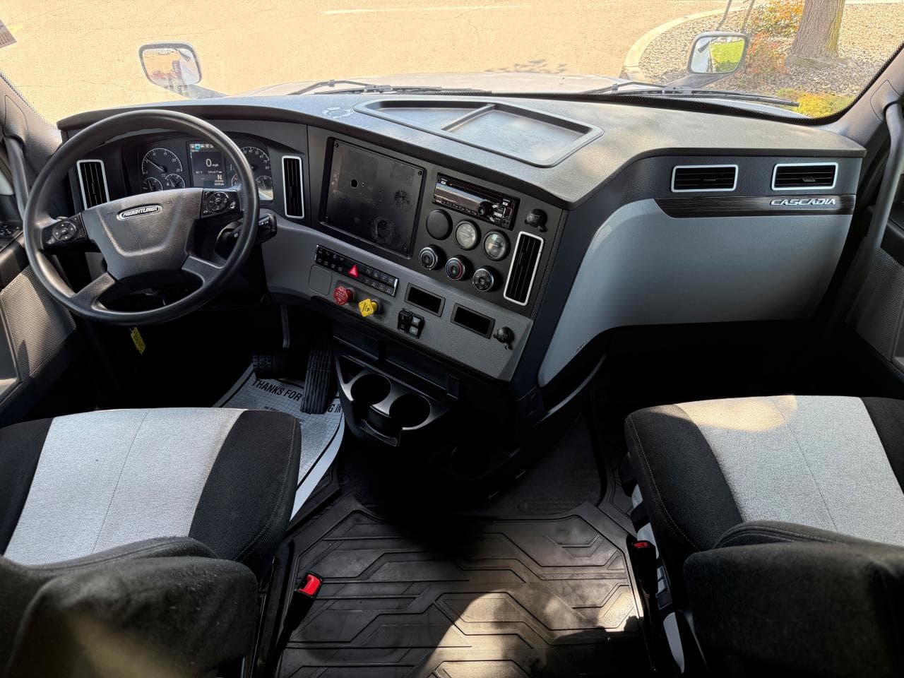 2020 Freightliner Cascadia in Nampa, ID — photo 9