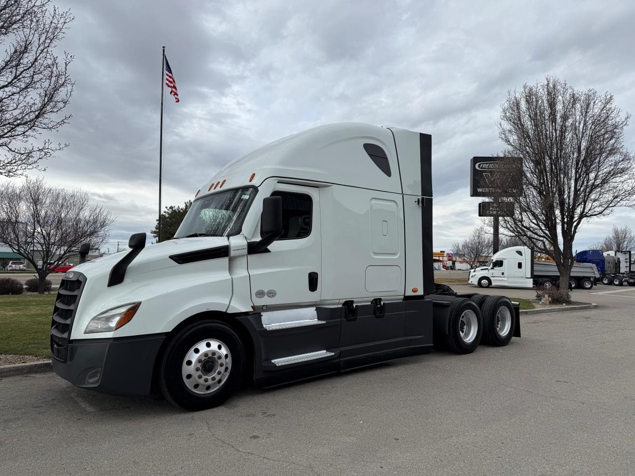 2022 Freightliner Cascadia
