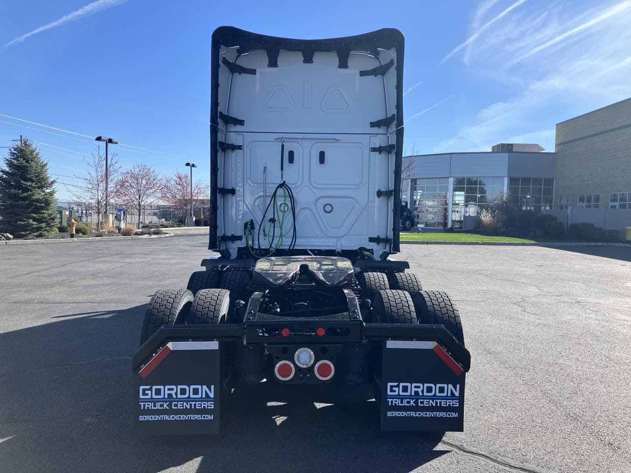 2027 Freightliner Cascadia in Spokane, WA — photo 4