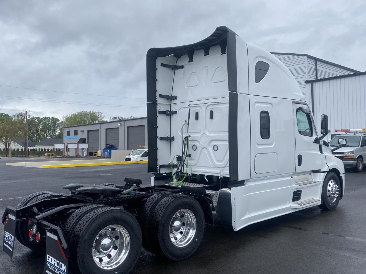 2027 Freightliner Cascadia in Albany, OR — photo 6