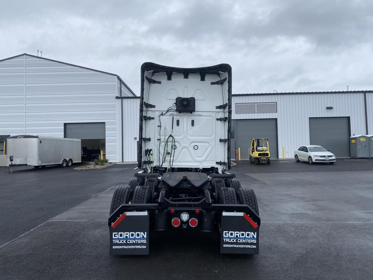 2027 Freightliner Cascadia in Albany, OR — photo 6