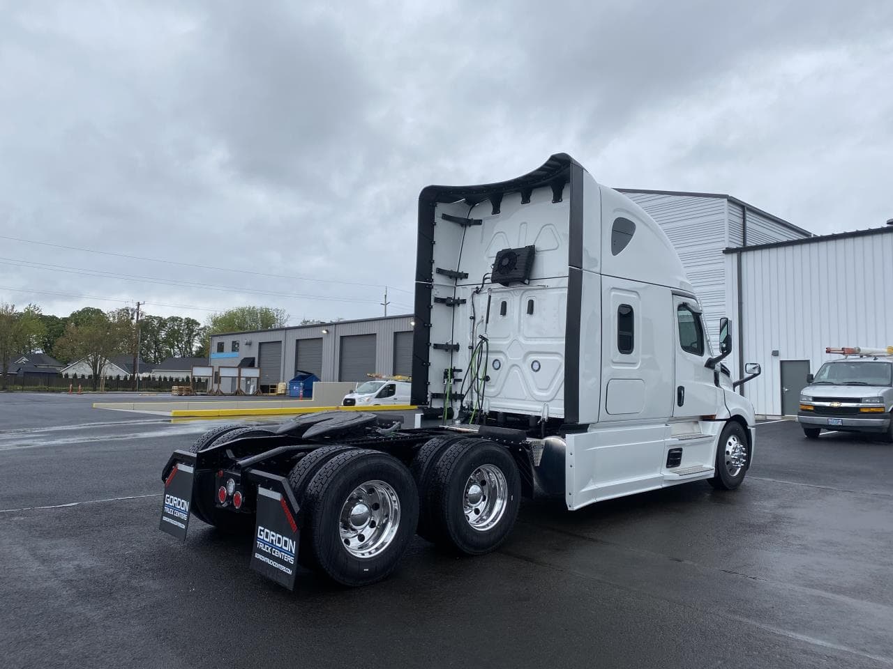 2027 Freightliner Cascadia in Albany, OR — photo 7
