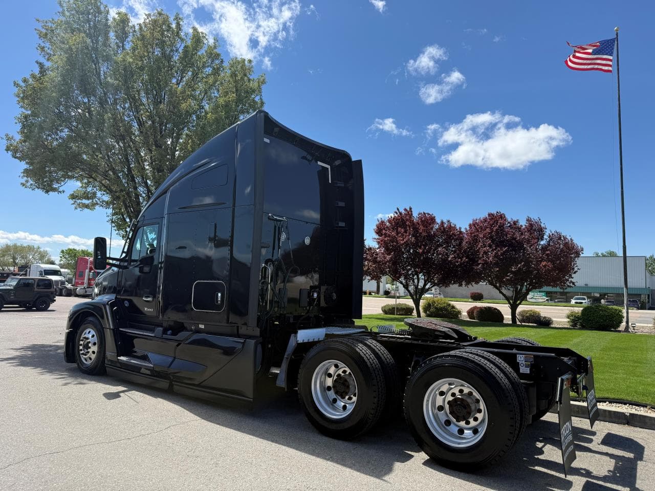 2023 Kenworth T680 in Nampa, ID — photo 3