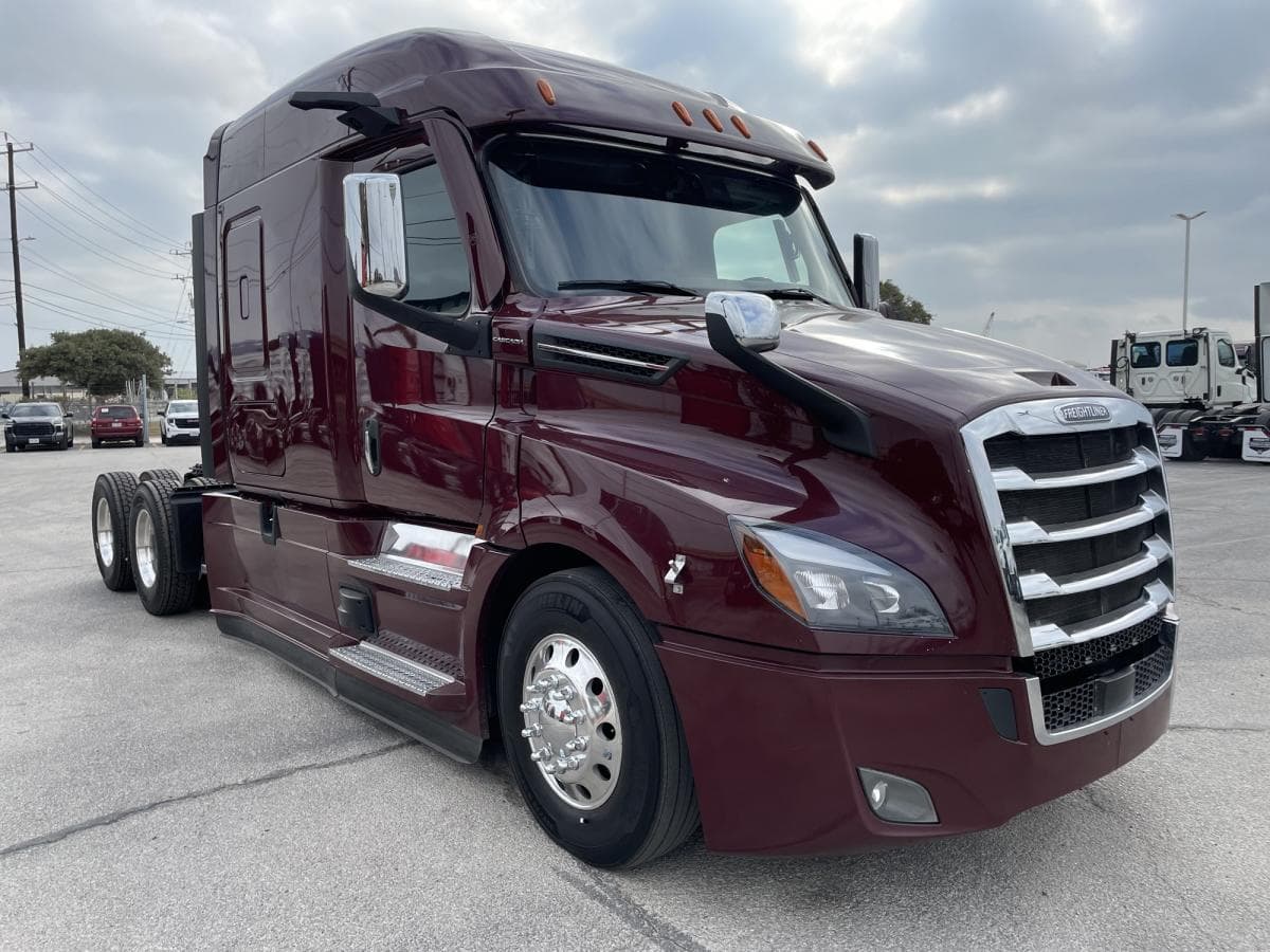 2022 Freightliner Cascadia