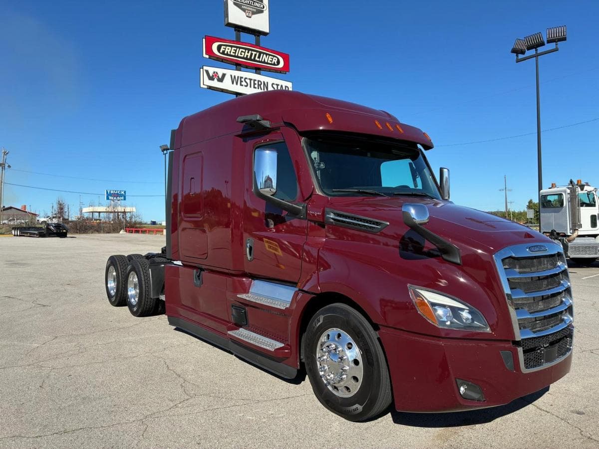 2022 Freightliner Cascadia