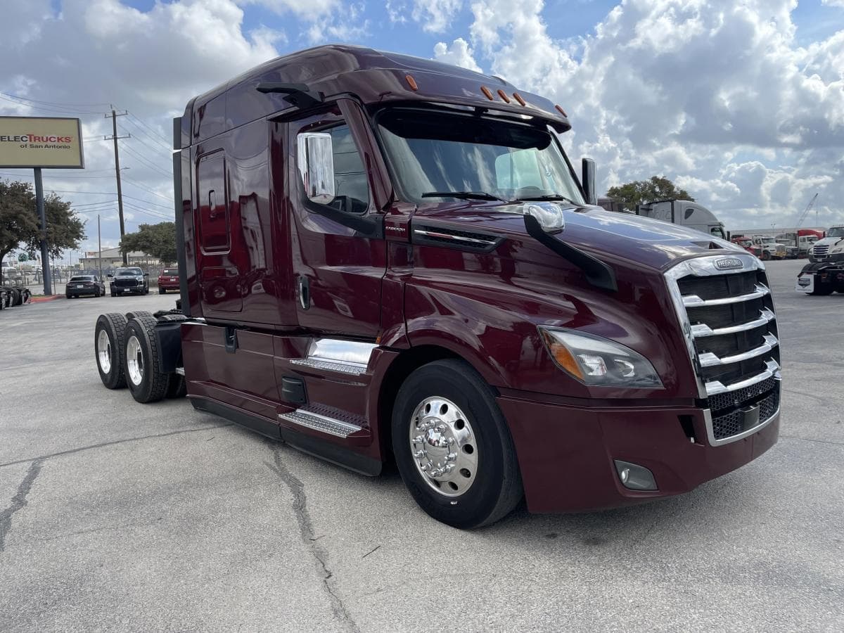 2022 Freightliner Cascadia