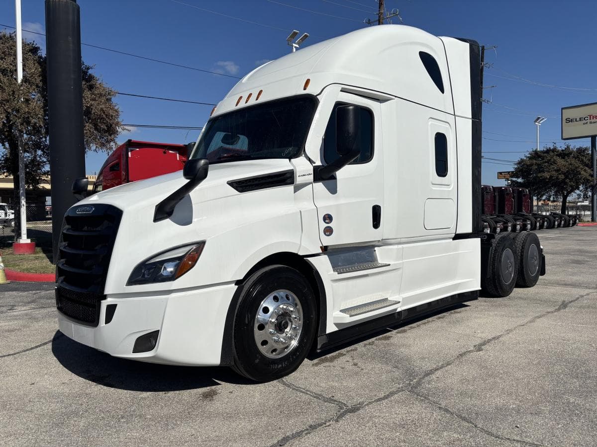 2026 Freightliner Cascadia