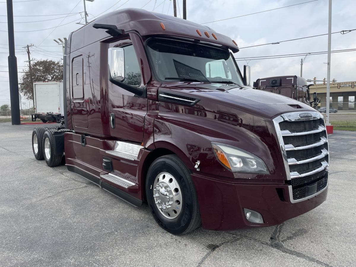 2022 Freightliner Cascadia