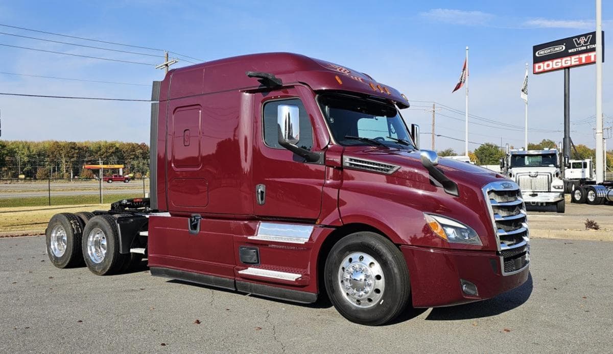 2022 Freightliner Cascadia