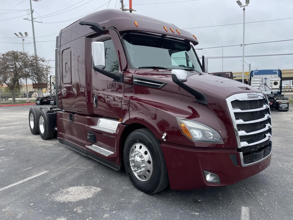 2022 Freightliner Cascadia