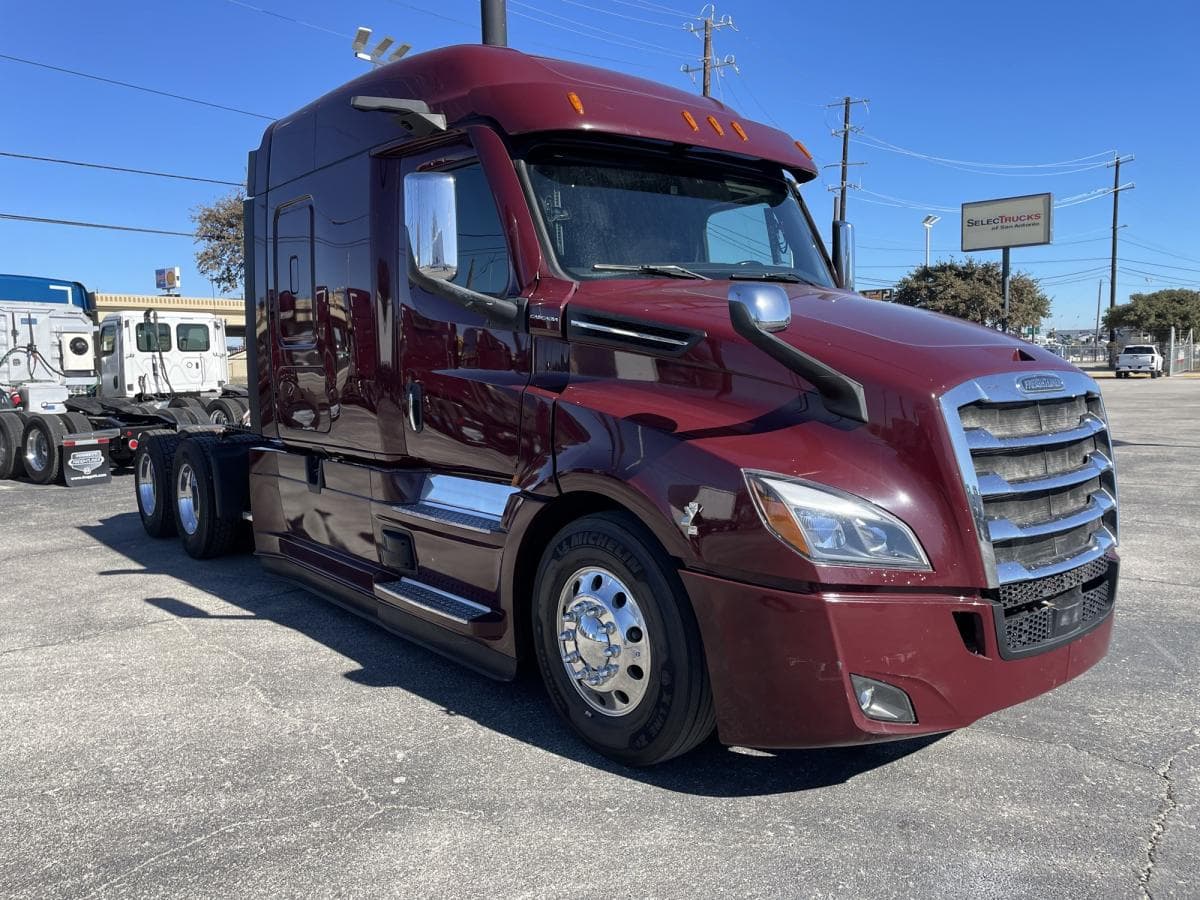 2022 Freightliner Cascadia