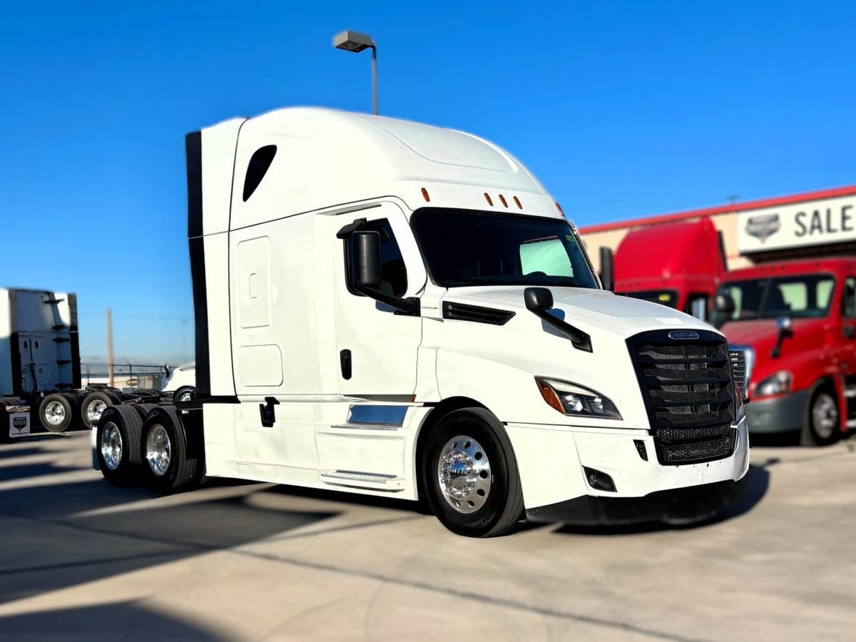 2022 Freightliner Cascadia