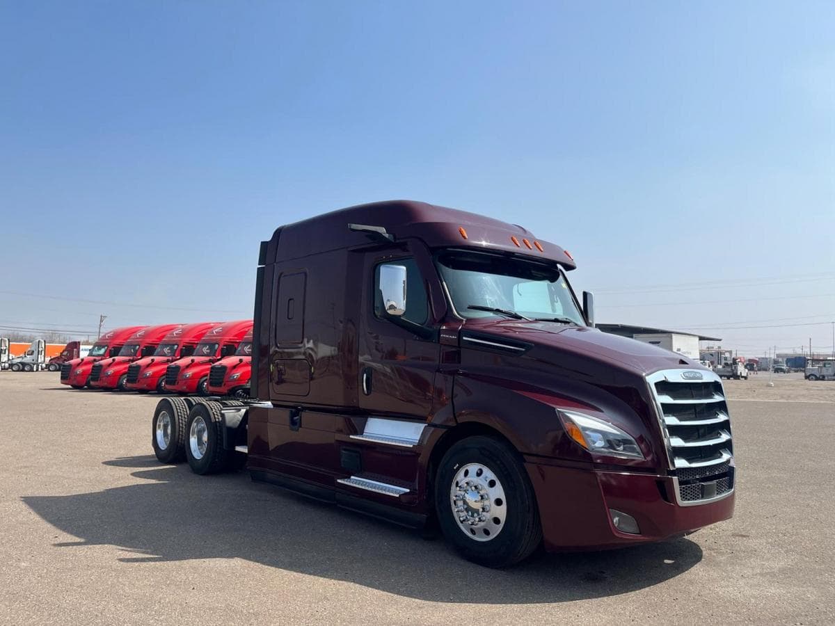2022 Freightliner Cascadia