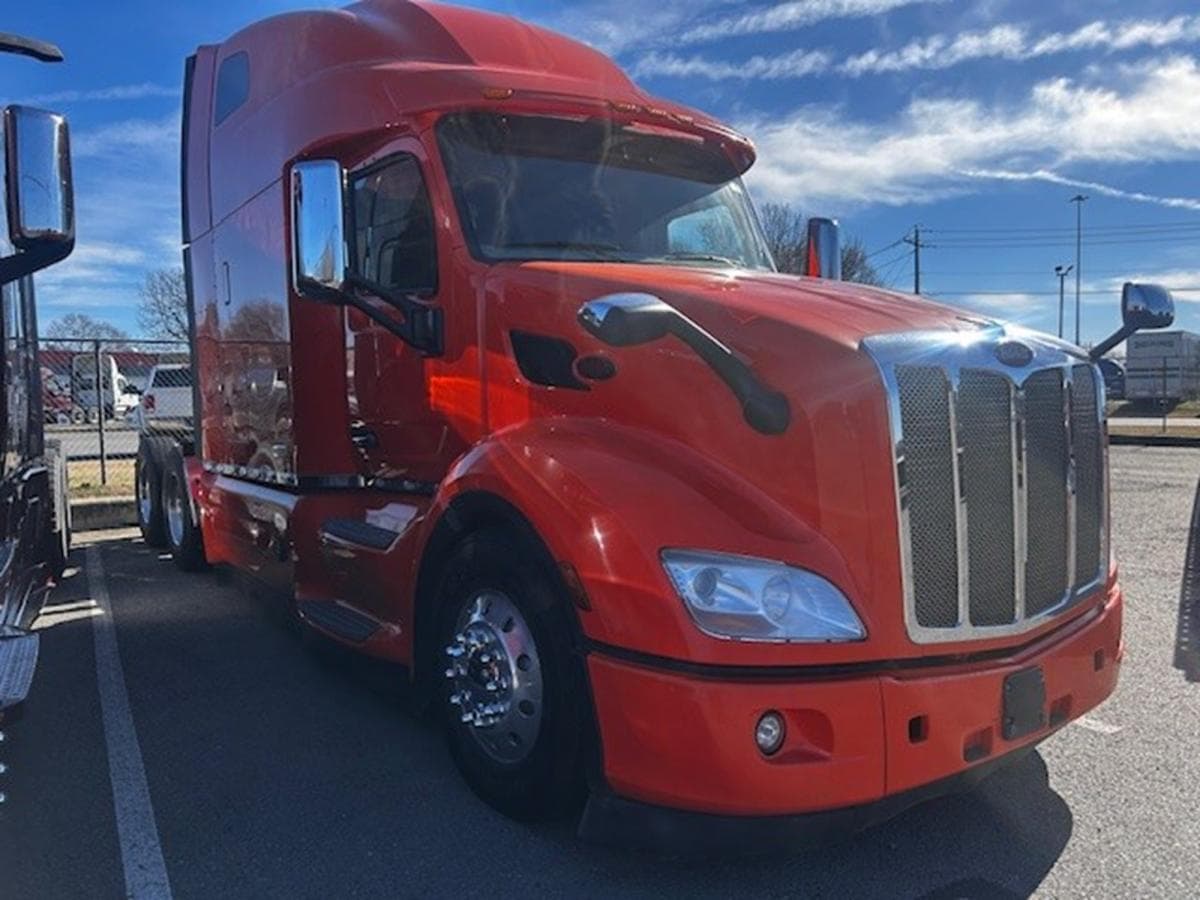 2021 Peterbilt 579